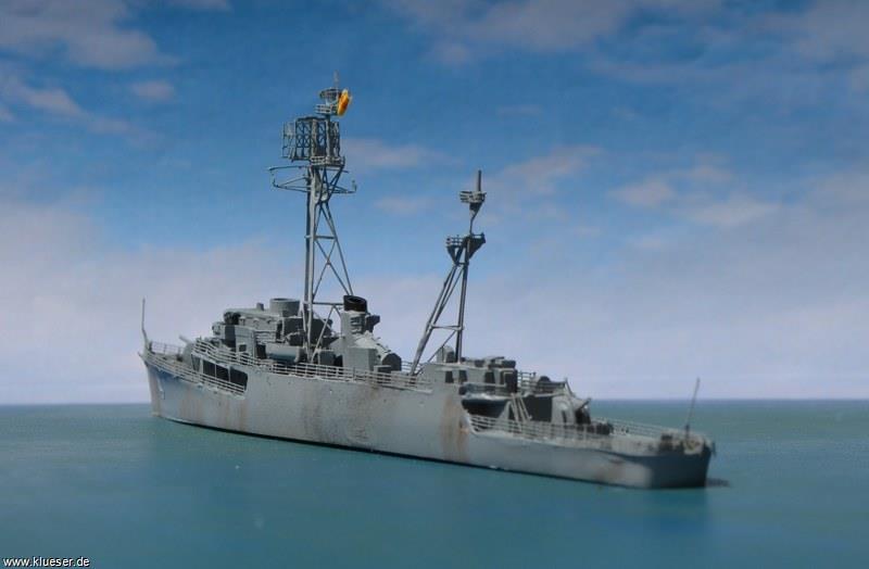 HQ-4 Trần Khánh Dư ex USS DER-334 Forster